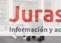 Persona utilizando un carro de compra moderno en un entorno urbano
